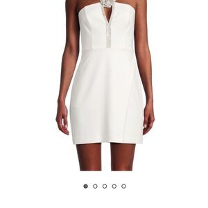 Chic White Strapless Mini Dress